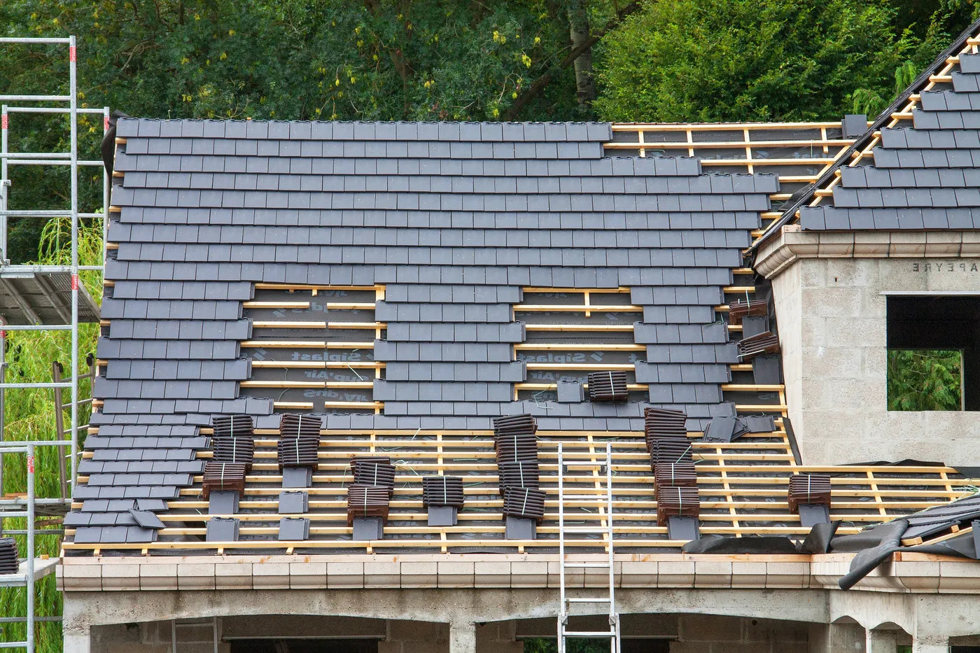 Slate Roofs work on a roof